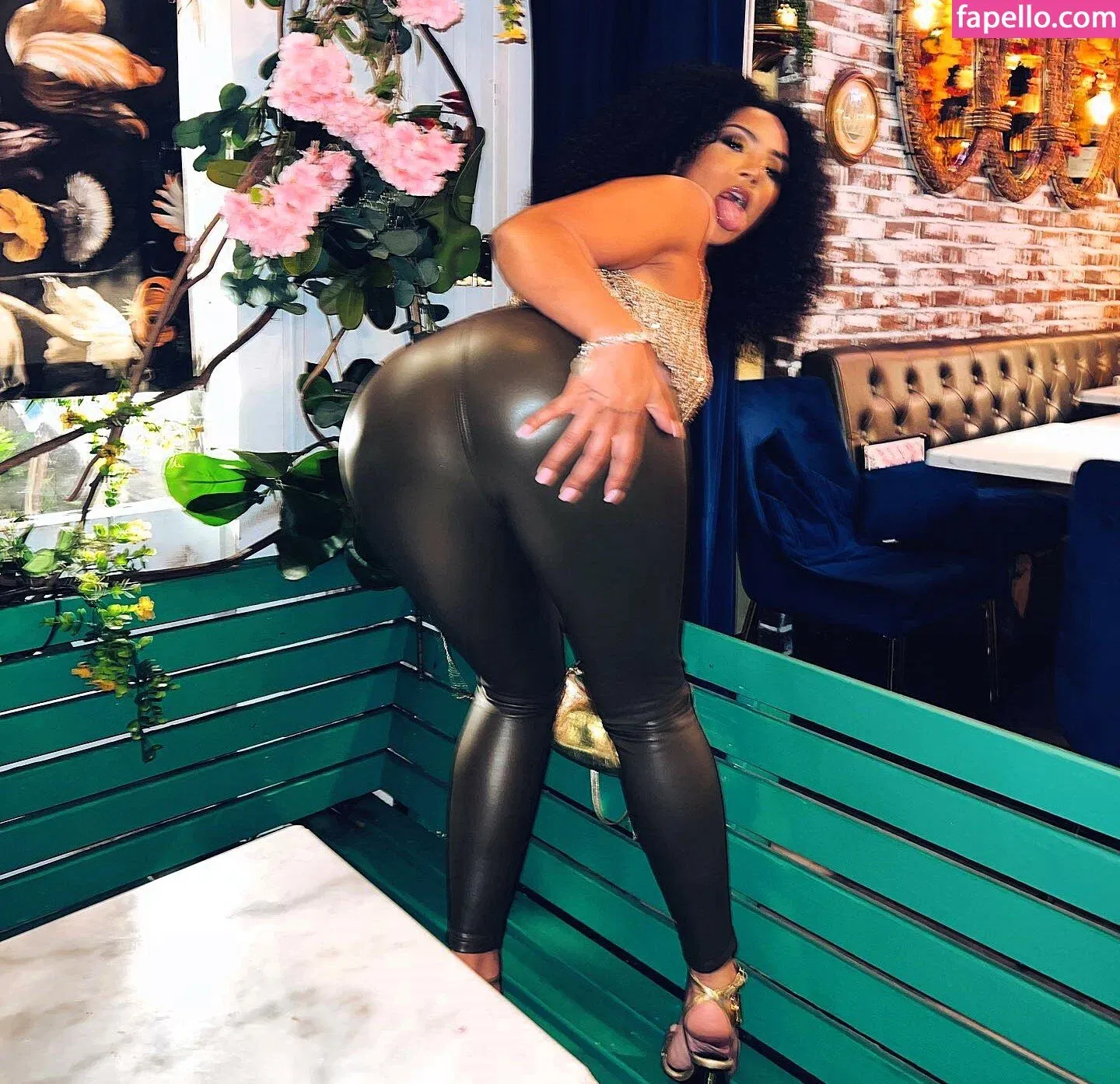 Secret_bombshell Kriz Onlyfans Photo Gallery 