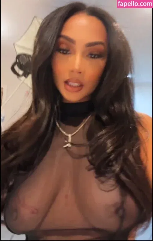 Secret_bombshell Kriz Onlyfans Photo Gallery 