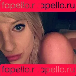 breezemuhfuka Onlyfans Photo Gallery 