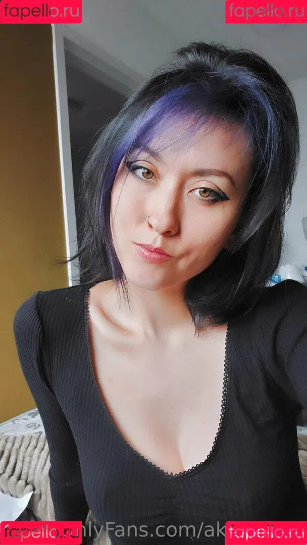 akirakichii Onlyfans Photo Gallery 
