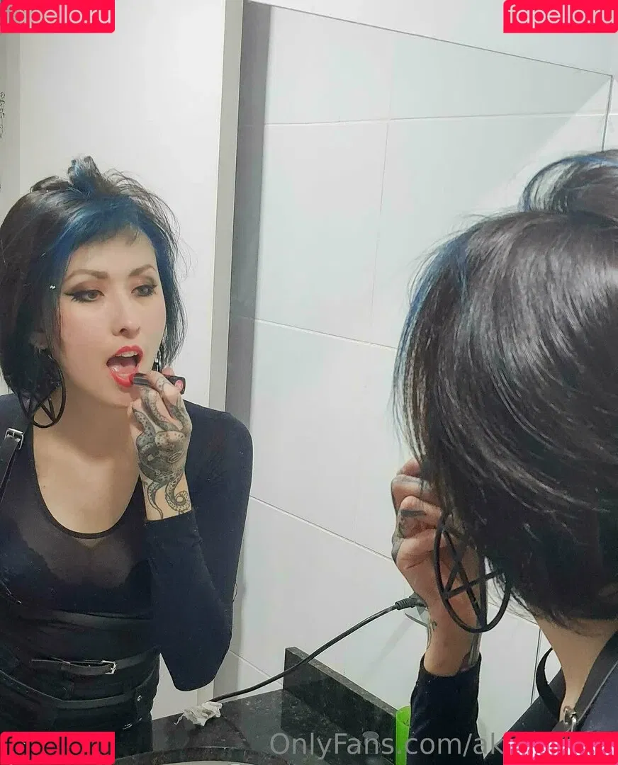 akirakichii Onlyfans Photo Gallery 