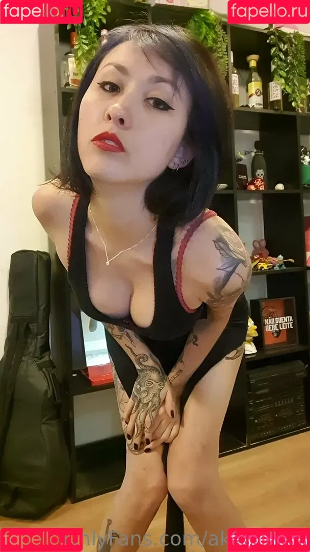 akirakichii Onlyfans Photo Gallery 