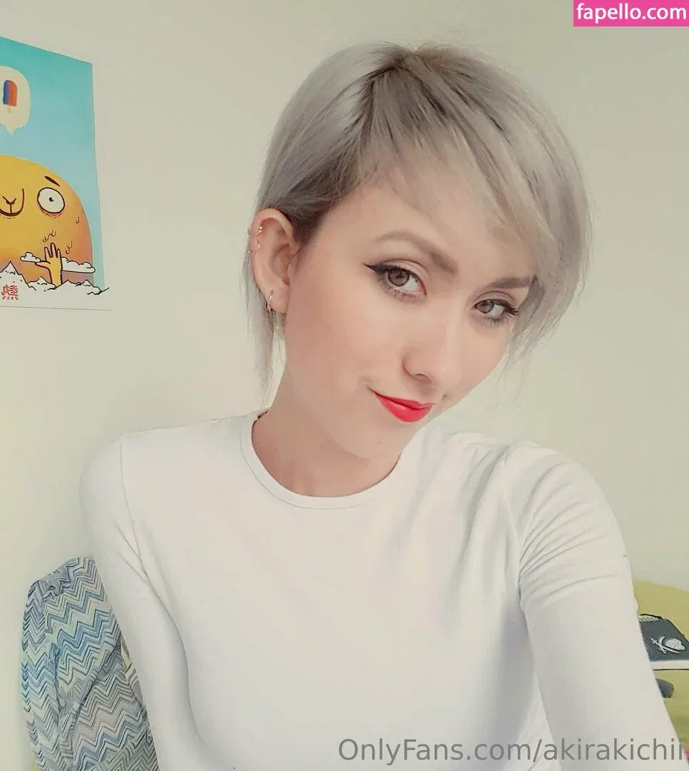 akirakichii Onlyfans Photo Gallery 