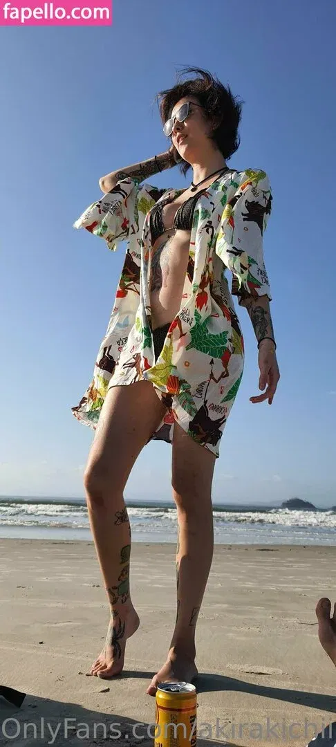 akirakichii Onlyfans Photo Gallery 