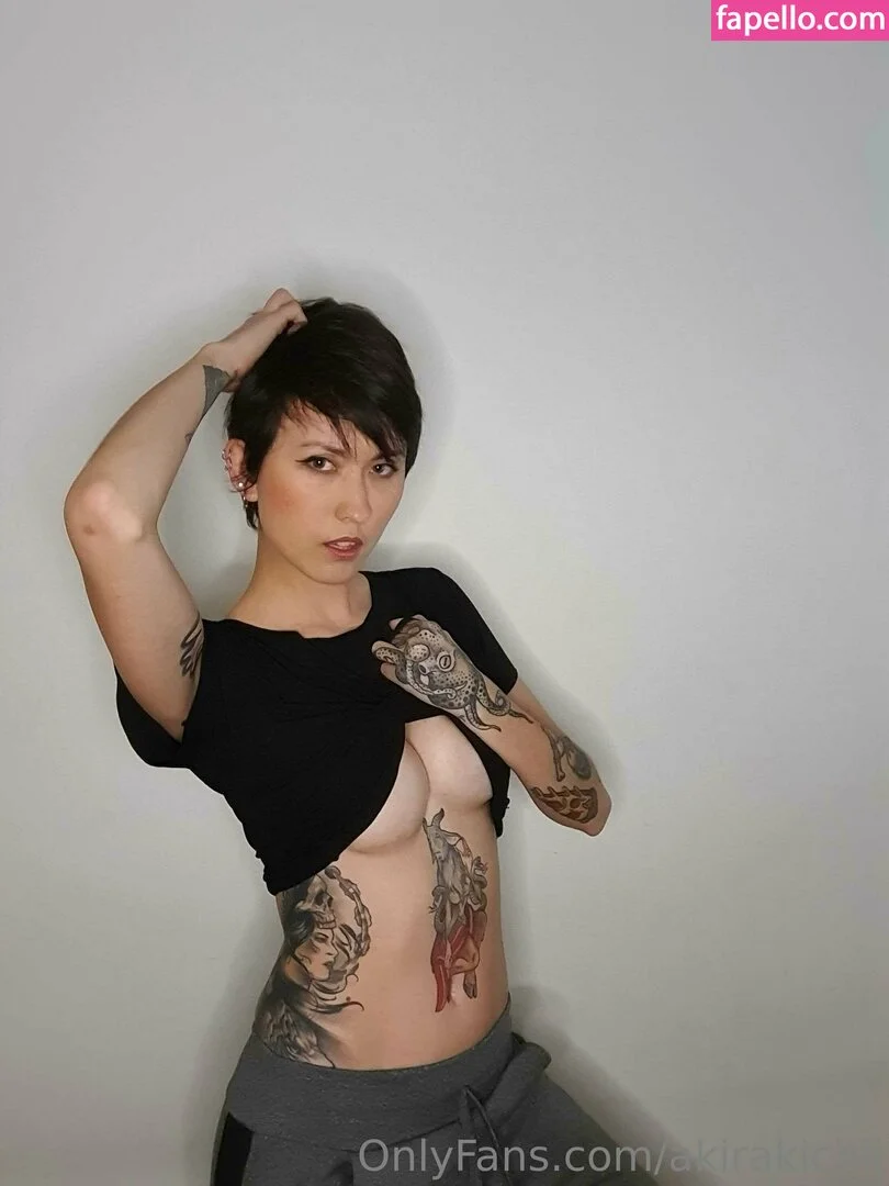 akirakichii Onlyfans Photo Gallery 