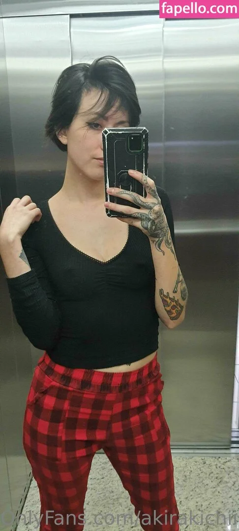 akirakichii Onlyfans Photo Gallery 