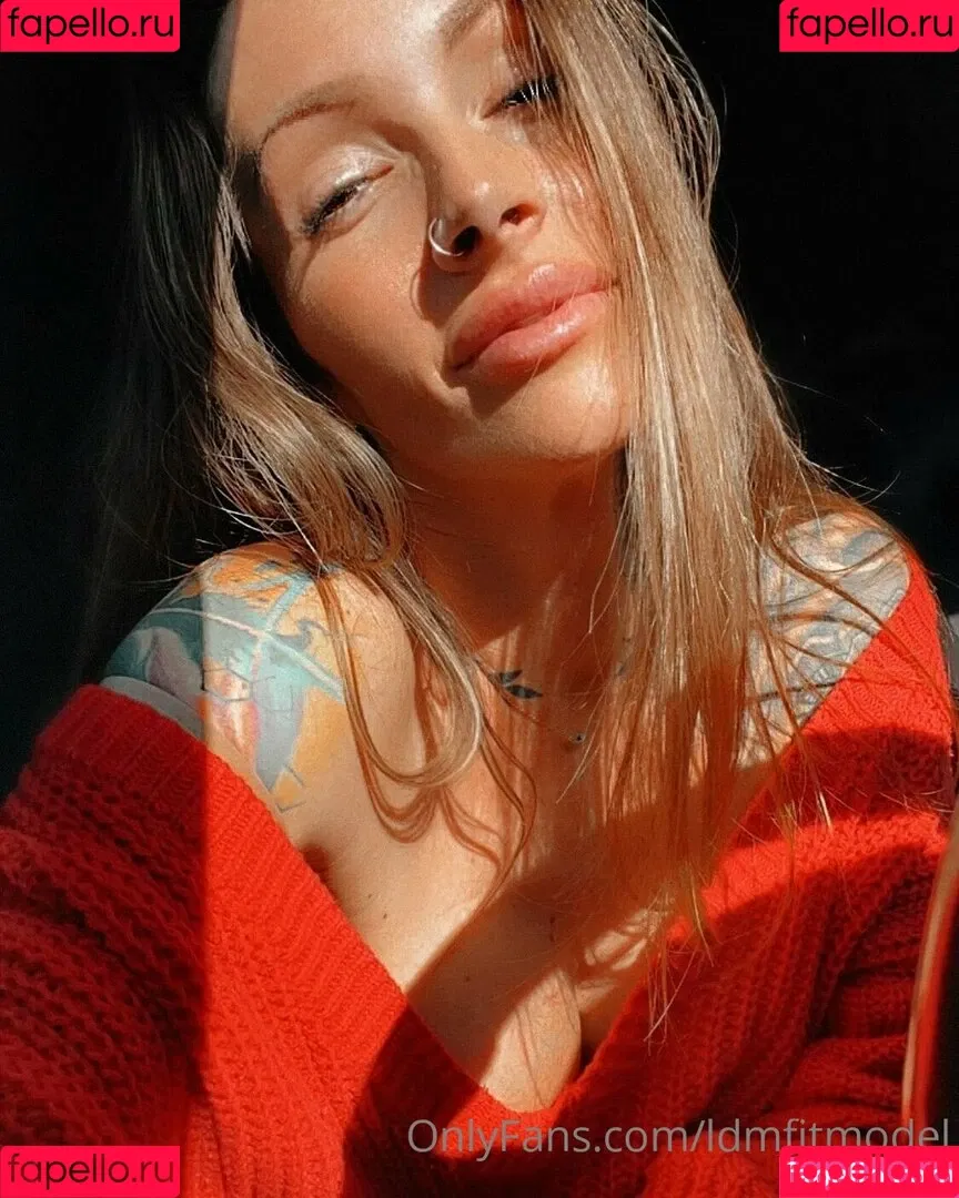 totallynot_ldm Onlyfans Photo Gallery 
