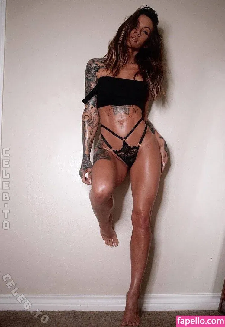 totallynot_ldm Onlyfans Photo Gallery 