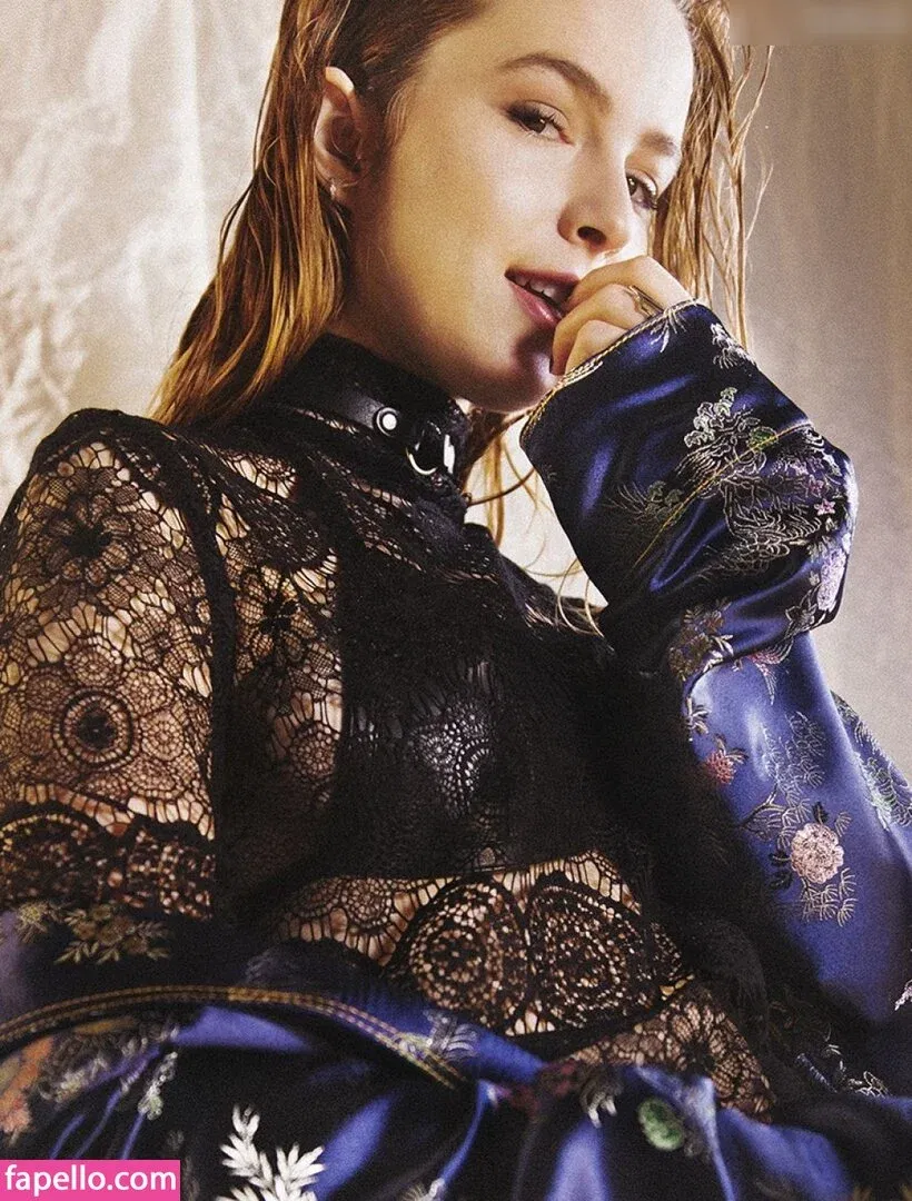 Bridgit Mendler Onlyfans Photo Gallery 