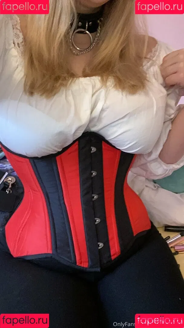 adiafreensfw Onlyfans Photo Gallery 