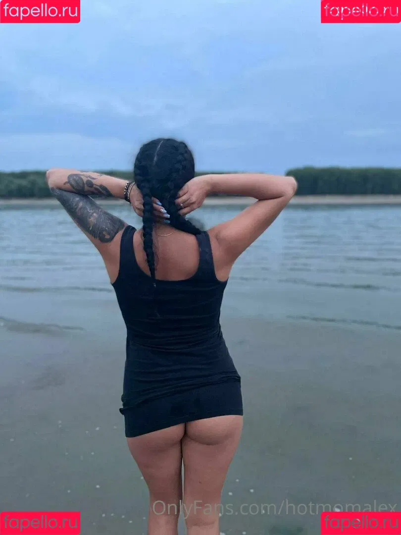 hotmomalex Onlyfans Photo Gallery 