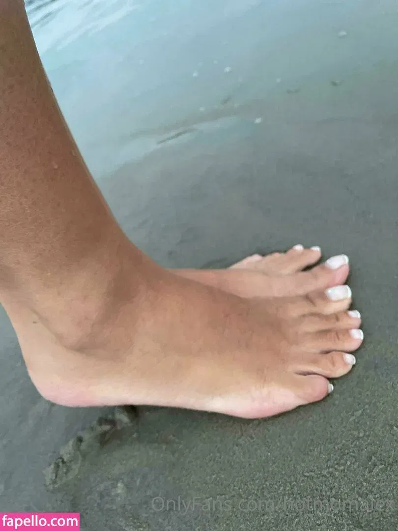 hotmomalex Onlyfans Photo Gallery 