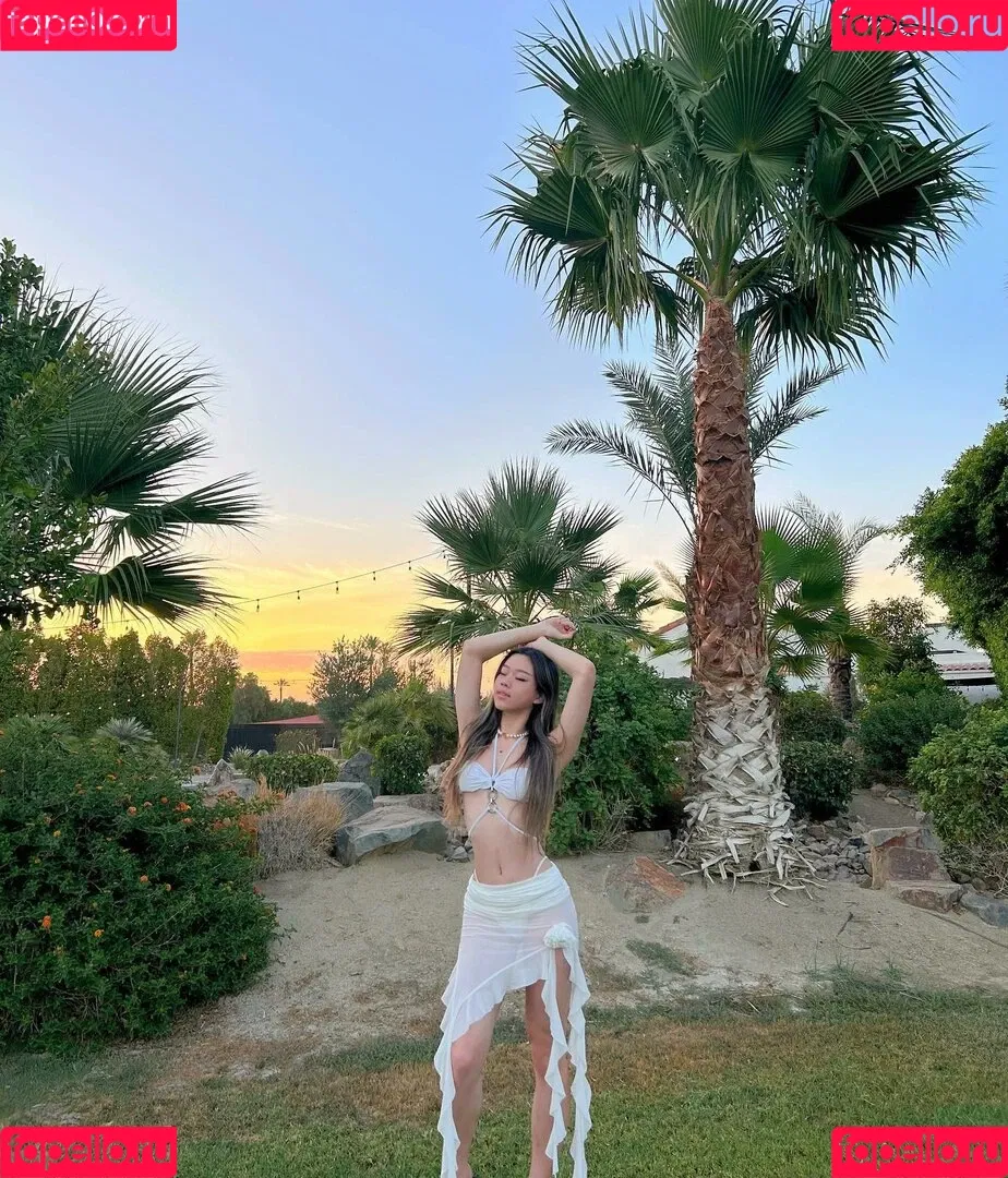 Christina Shi Onlyfans Photo Gallery 