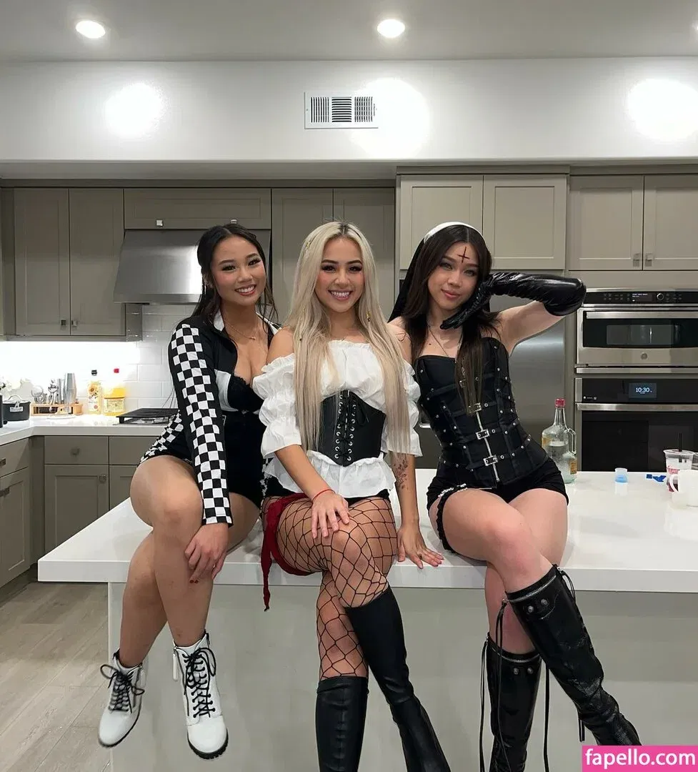 Christina Shi Onlyfans Photo Gallery 