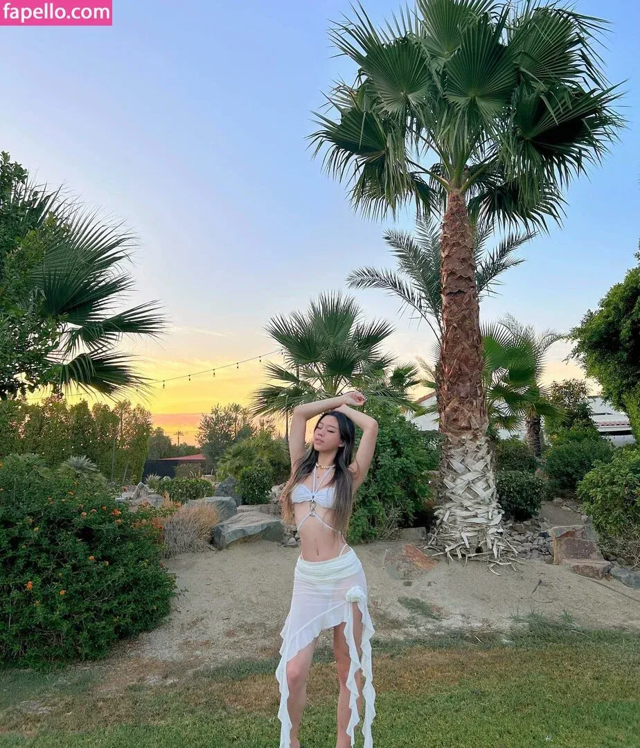 Christina Shi Onlyfans Photo Gallery 