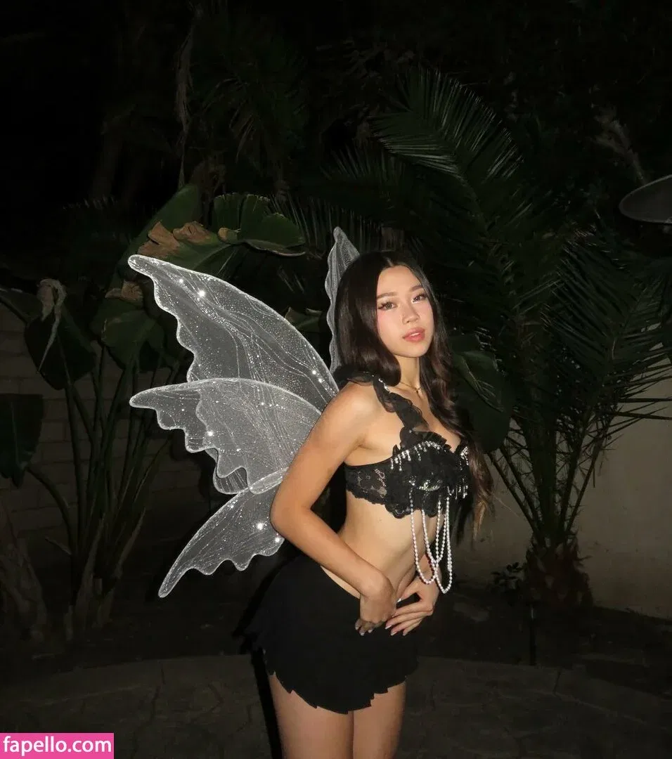 Christina Shi Onlyfans Photo Gallery 