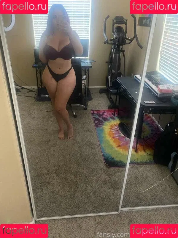 Brie Nightwood Onlyfans Photo Gallery 