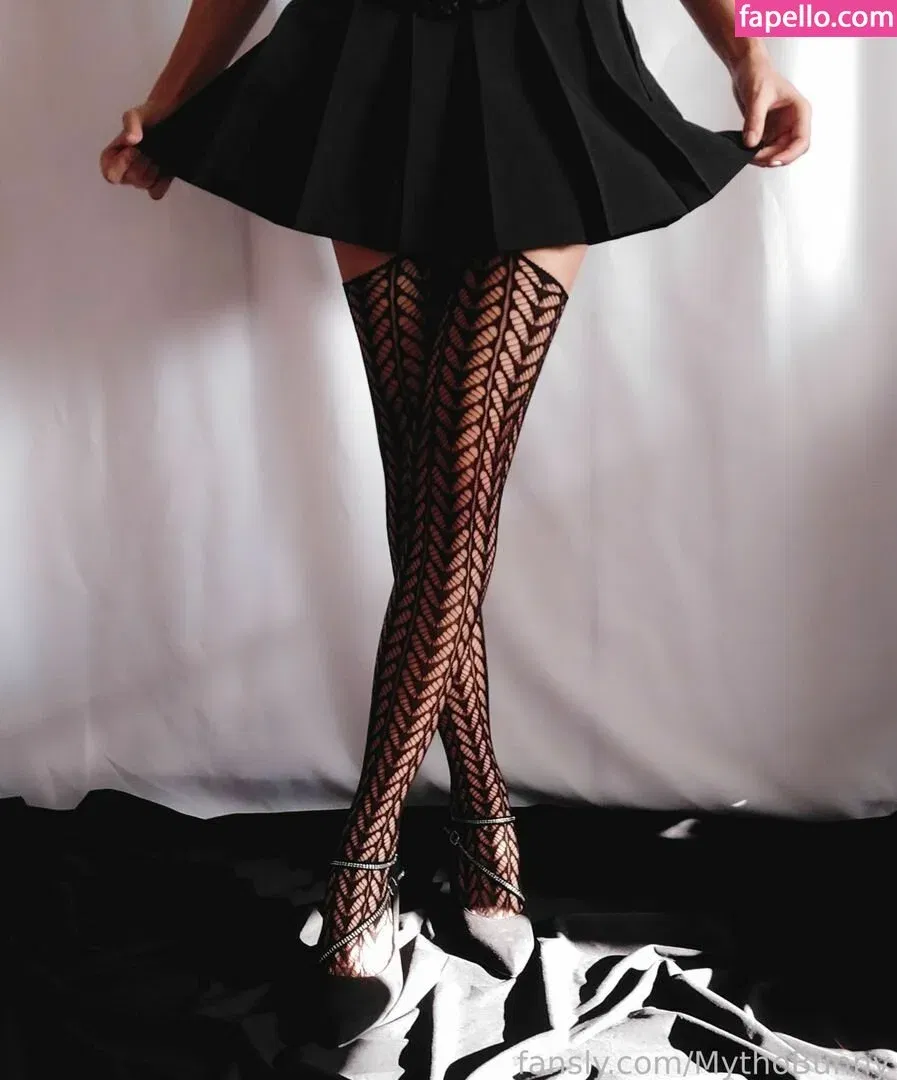 MythoBunny Onlyfans Photo Gallery 