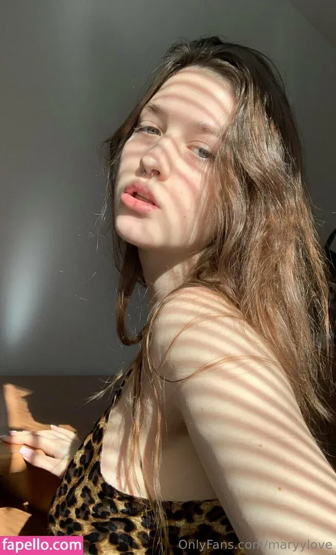 maryylove Onlyfans Photo Gallery 