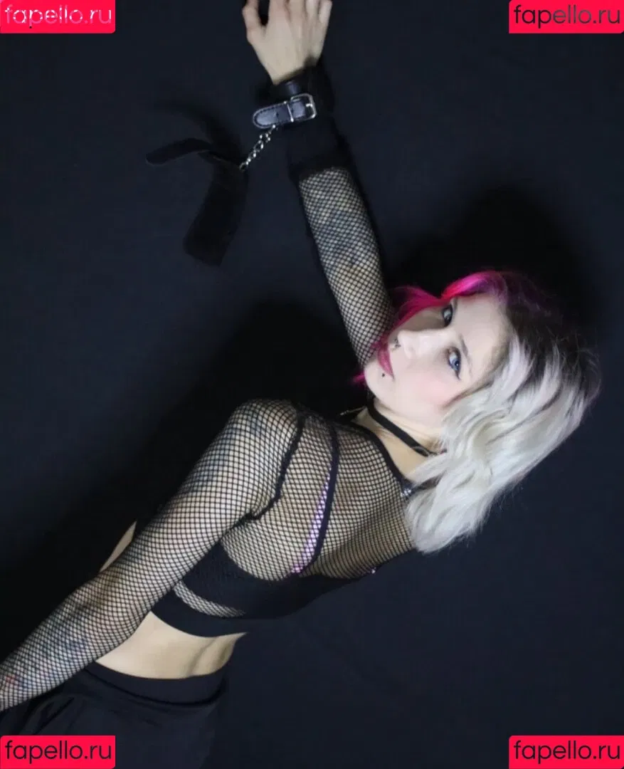 shel_ly Onlyfans Photo Gallery 