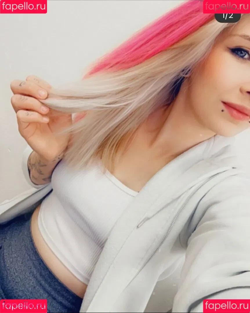 shel_ly Onlyfans Photo Gallery 