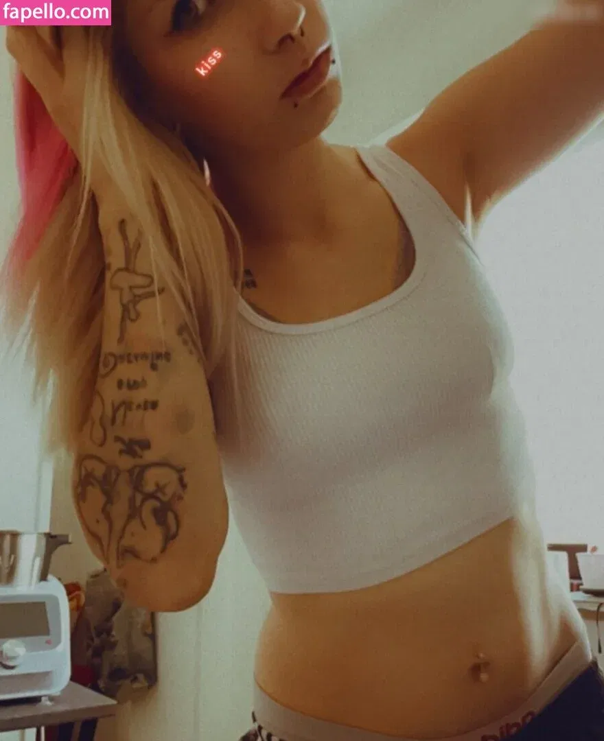 shel_ly Onlyfans Photo Gallery 