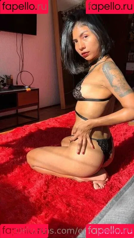 emmayouthl Onlyfans Photo Gallery 