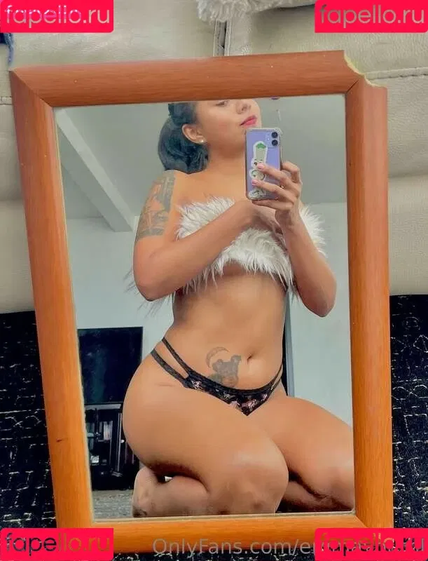 emmayouthl Onlyfans Photo Gallery 
