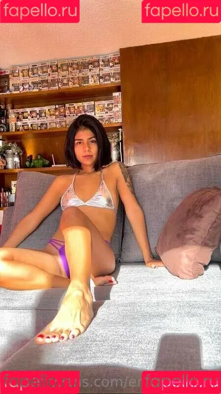 emmayouthl Onlyfans Photo Gallery 