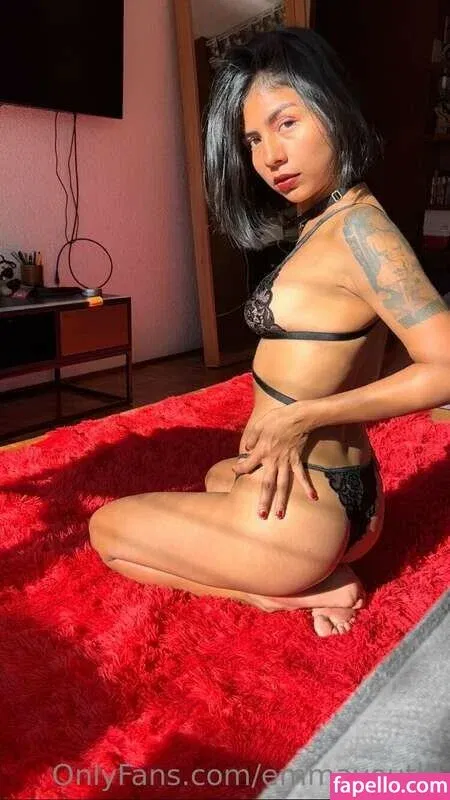 emmayouthl Onlyfans Photo Gallery 