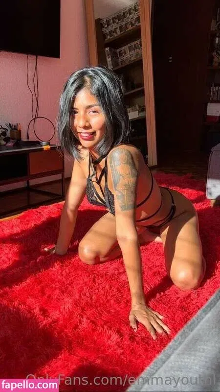 emmayouthl Onlyfans Photo Gallery 