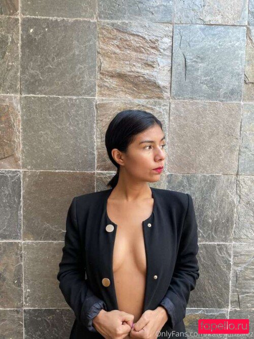 emmayouthl Nude Onlyfans Photo 13