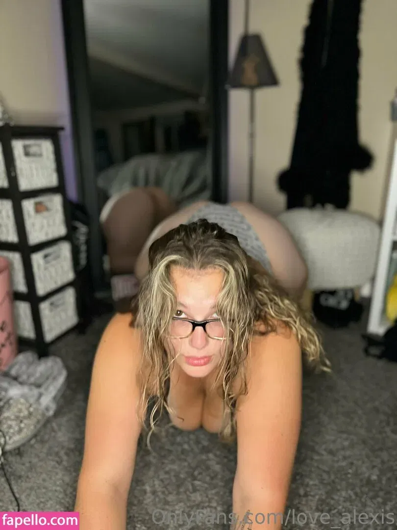 lovealexis Onlyfans Photo Gallery 