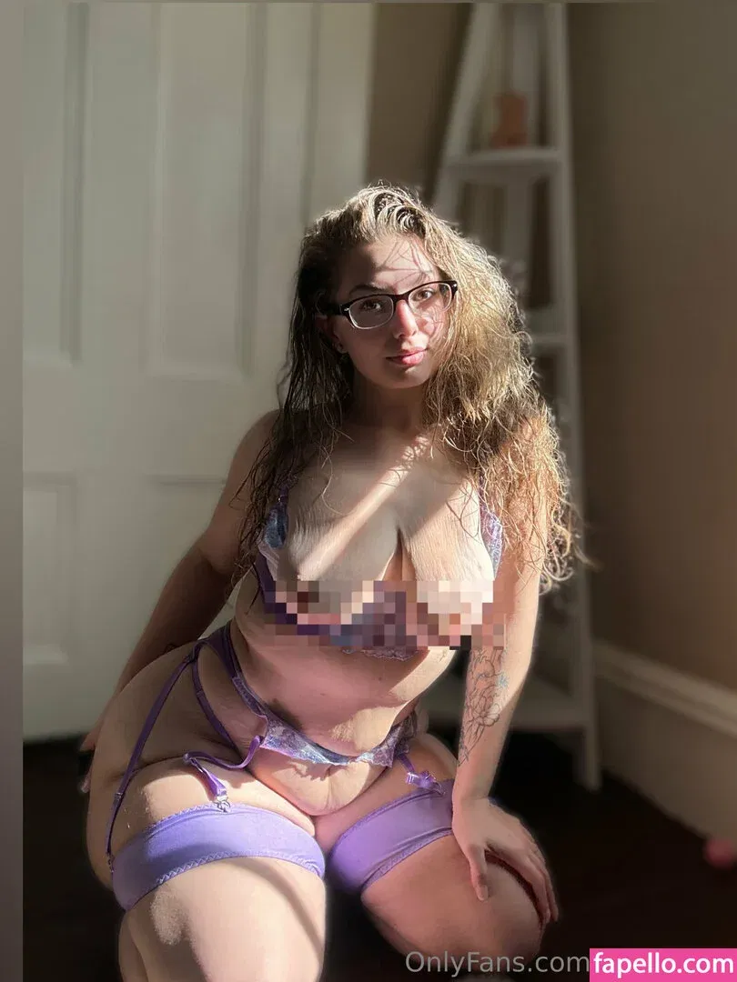 lovealexis Onlyfans Photo Gallery 