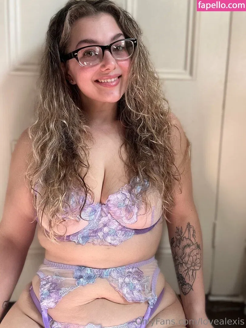 lovealexis Onlyfans Photo Gallery 