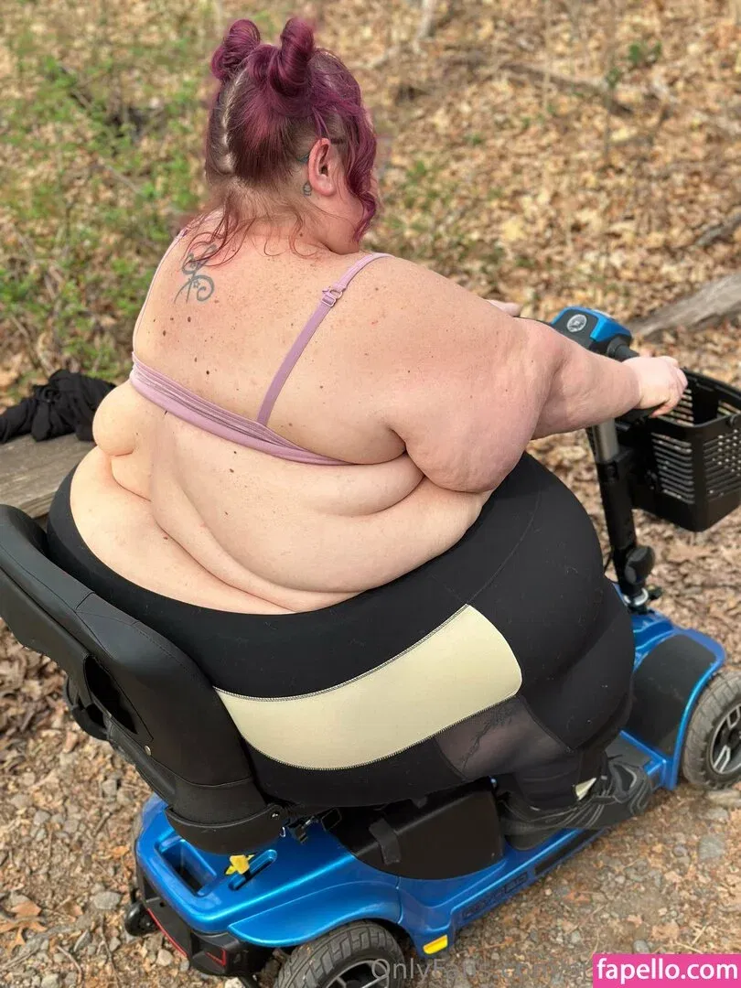 spanxbeluga Onlyfans Photo Gallery 