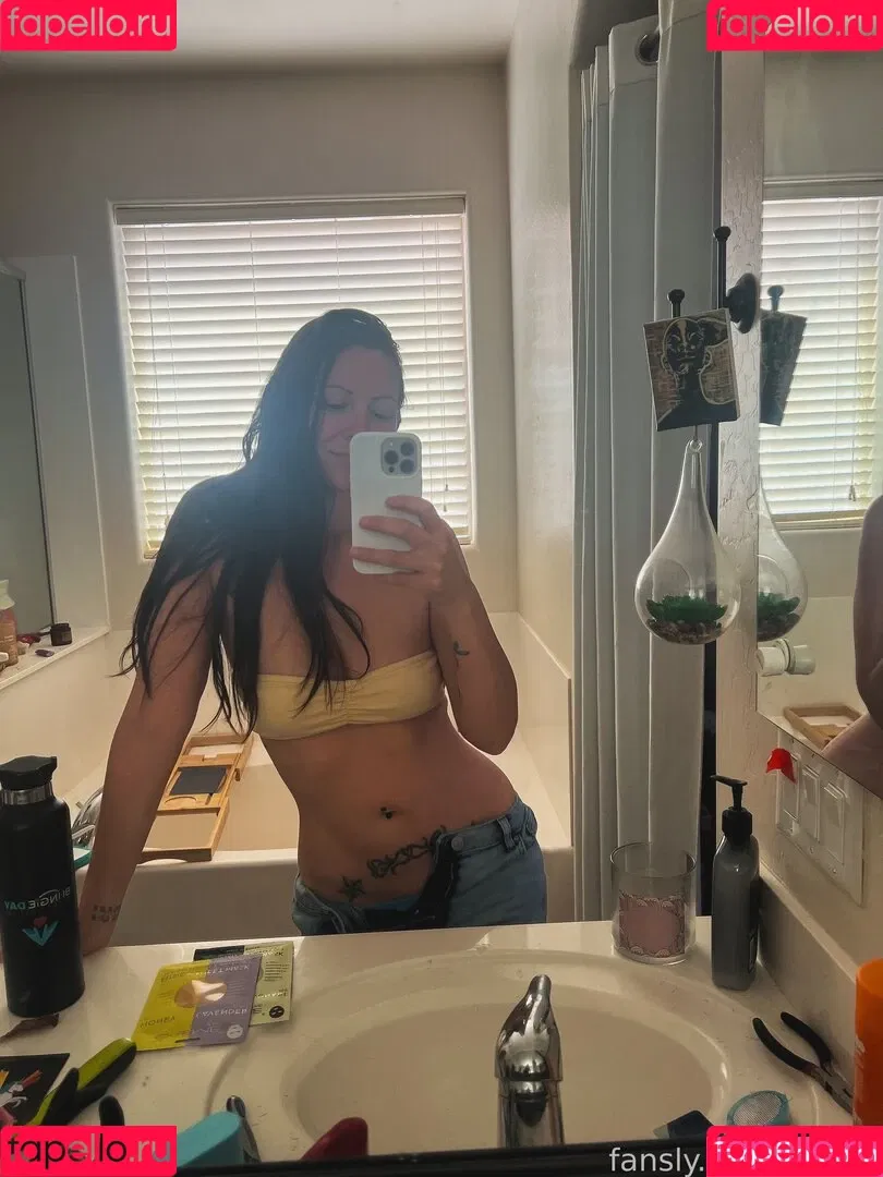 Snaps Onlyfans Photo Gallery 