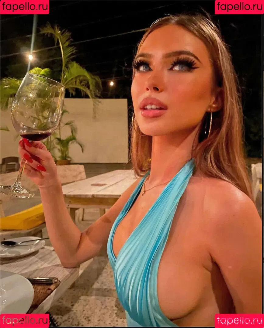 Alexandra Deme Onlyfans Photo Gallery 