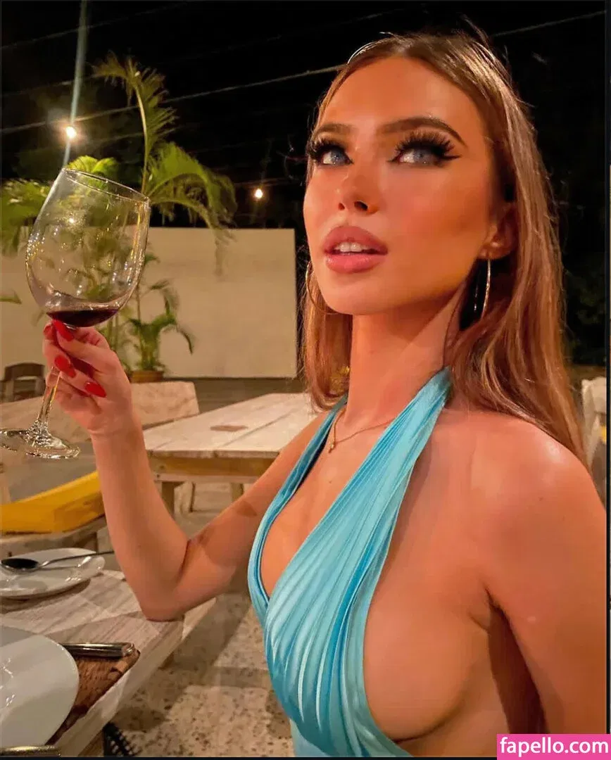 Alexandra Deme Onlyfans Photo Gallery 