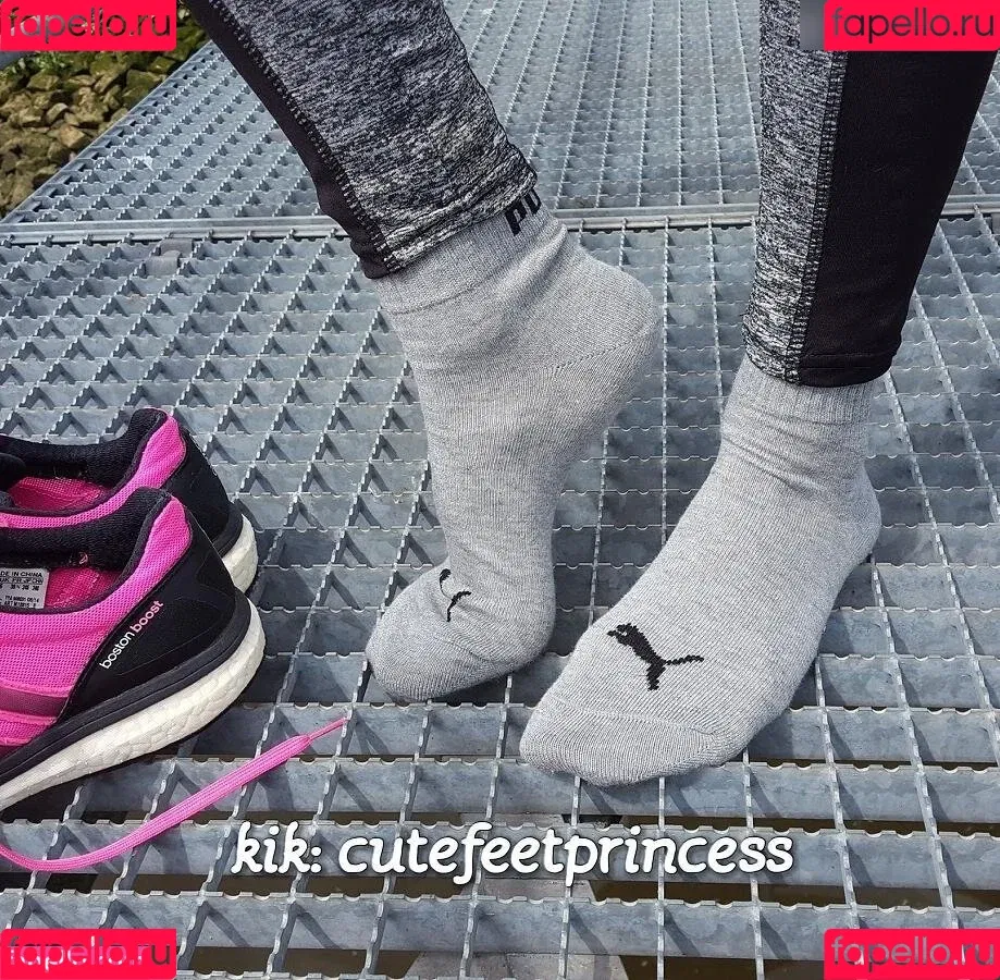 Sneaker Girl Germany Emma / Emma Elba Onlyfans Photo Gallery 