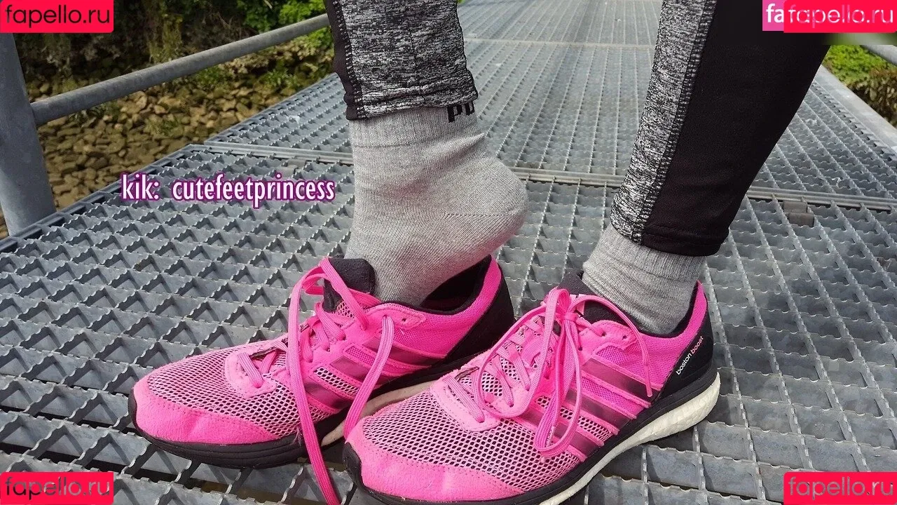Sneaker Girl Germany Emma / Emma Elba Onlyfans Photo Gallery 