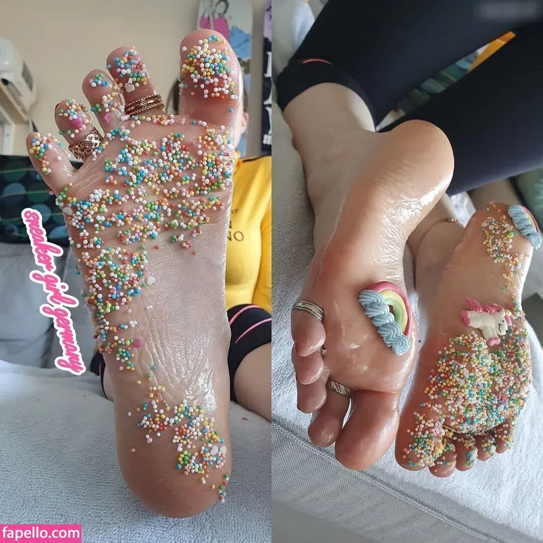 Sneaker Girl Germany Emma / Emma Elba Onlyfans Photo Gallery 