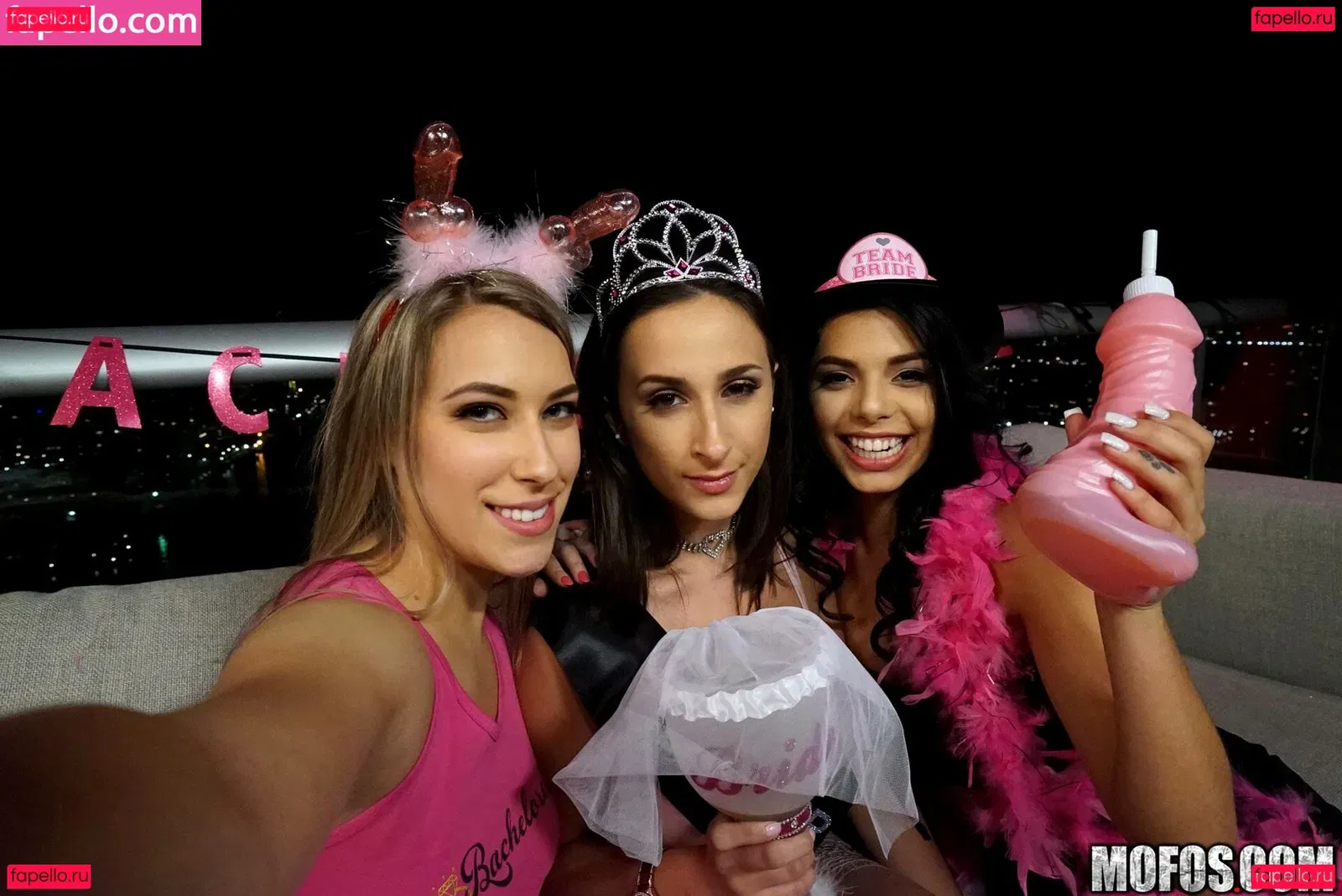 gina.adams Onlyfans Photo Gallery 