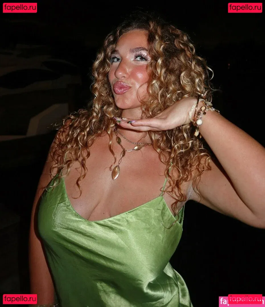 gina.adams Onlyfans Photo Gallery 