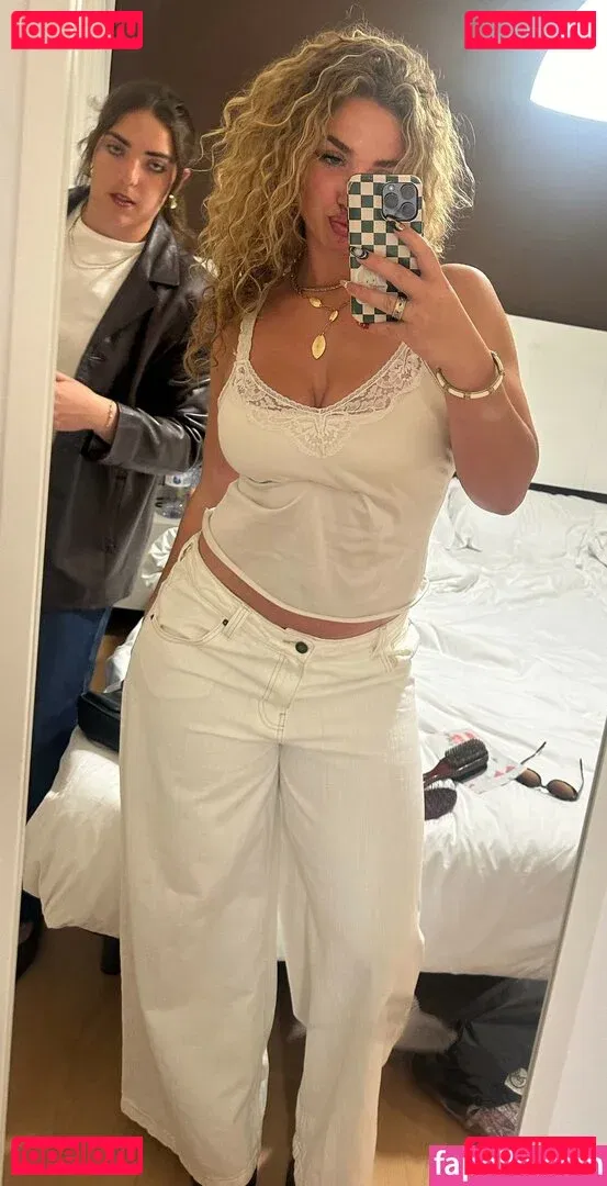 gina.adams Onlyfans Photo Gallery 