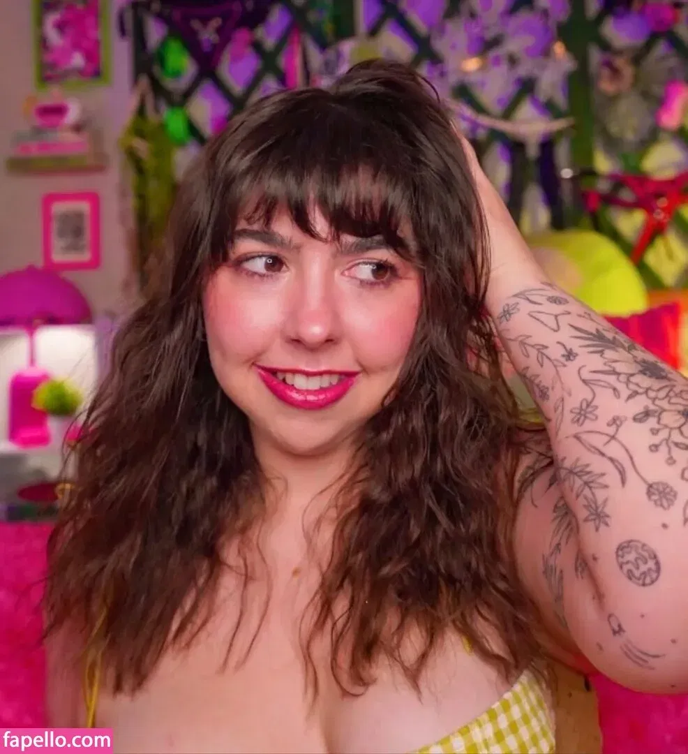 jadesjungles Onlyfans Photo Gallery 