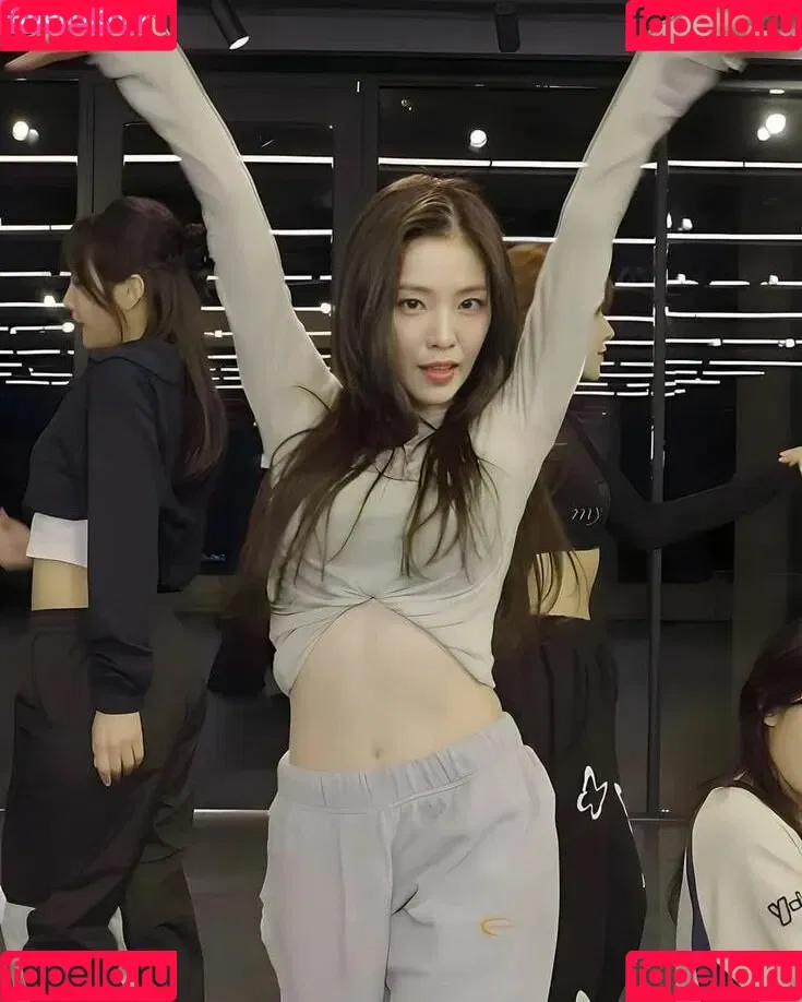 Red Velvet Onlyfans Photo Gallery 