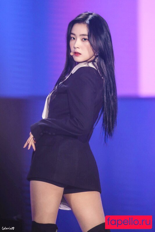 Red Velvet Nude Onlyfans Photo 37