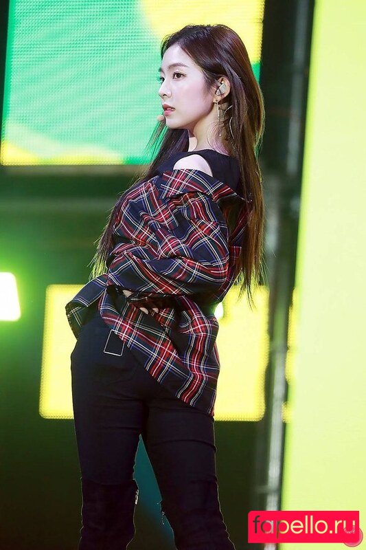 Red Velvet Nude Onlyfans Photo 21