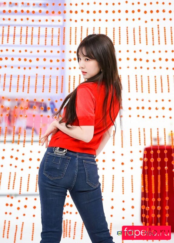 Red Velvet Nude Onlyfans Photo 12